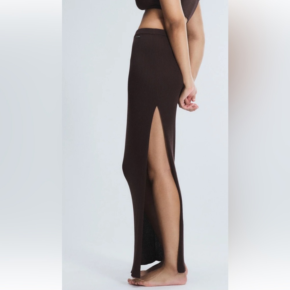 Savage X Fenty by Rihanna Chocolate Brown Knit Maxi Skirt with Slit  Sz XS